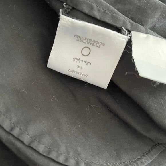 BCBGMAXAZRIA Women's Size XXS Ruffle Sleeveless Button-Down Shirt - Picture 7 of 10